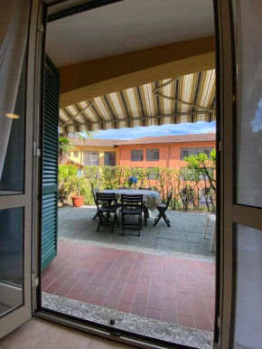 Sunshine GuestHouse